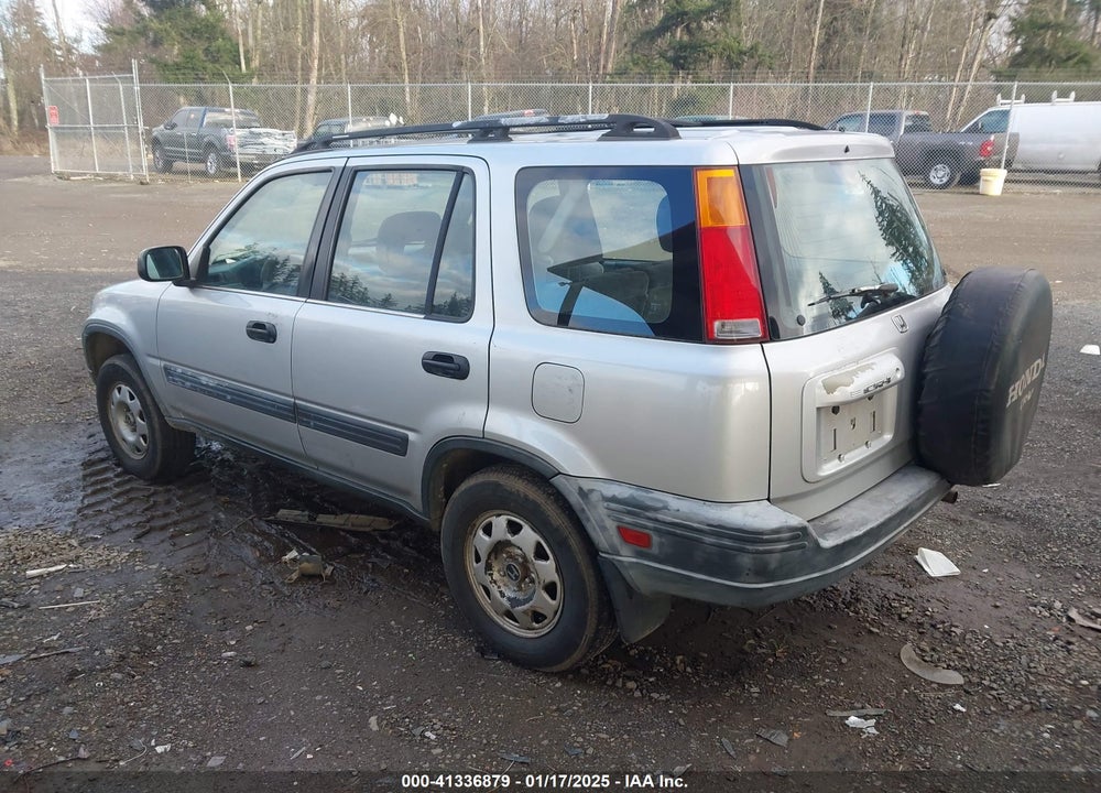 1998 HONDA CR-V LX VIN: JHLRD1742WC033649