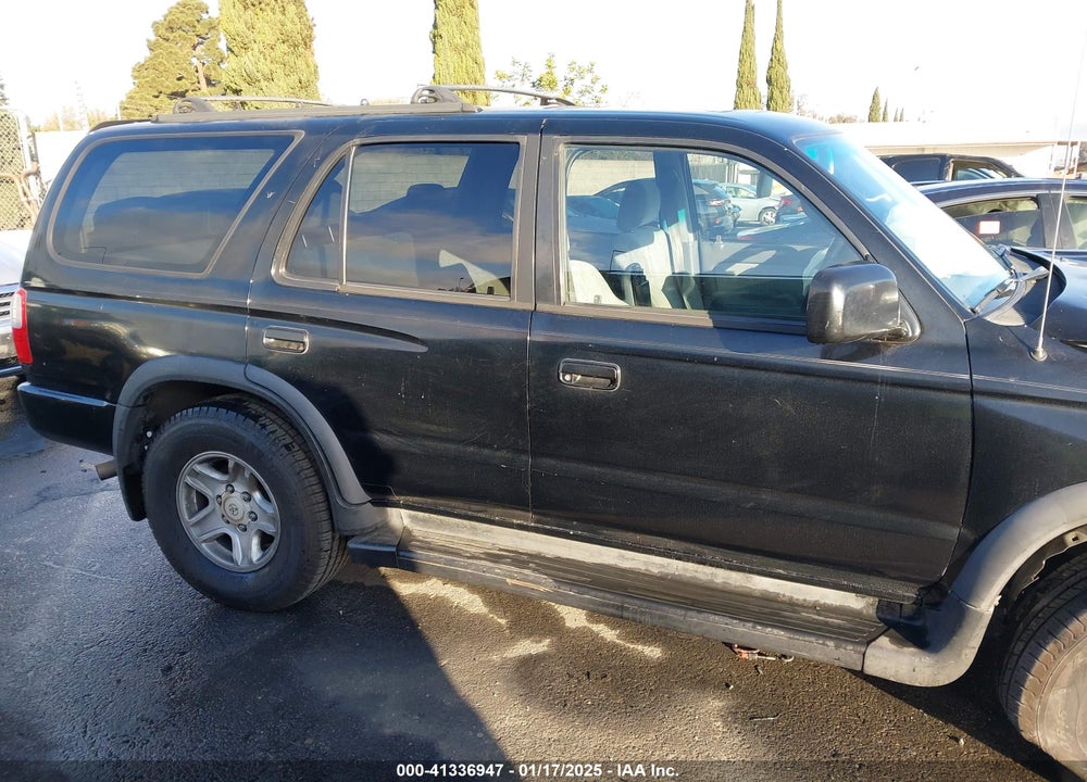 1999 TOYOTA 4RUNNER SR5 V6 VIN: JT3GN86R9X0132614