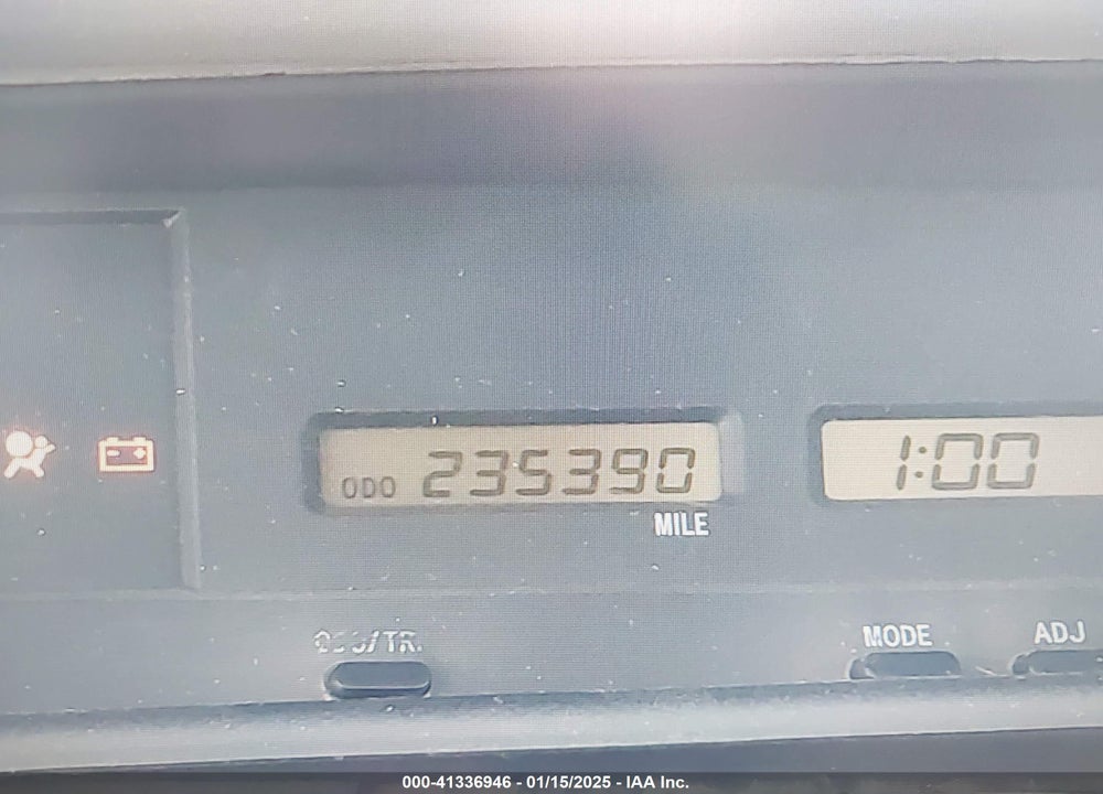 2001 TOYOTA AVALON XL VIN: 4T1BF28B91U167049