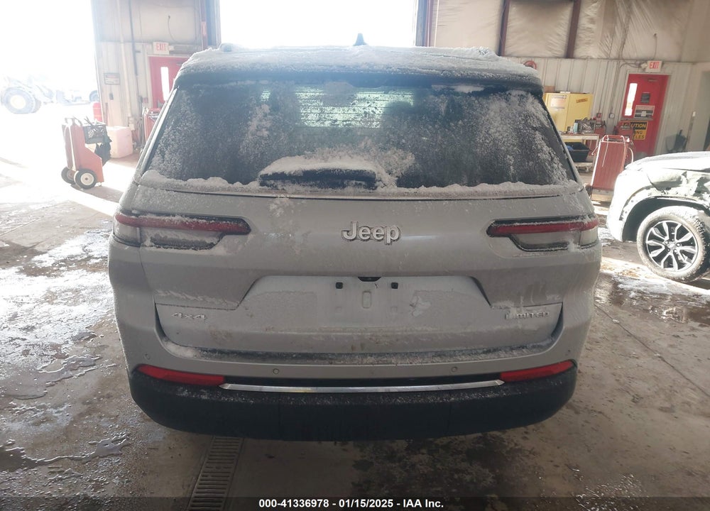 2024 JEEP GRAND CHEROKEE L LIMITED 4X4 VIN: 1C4RJKBG2R8542483