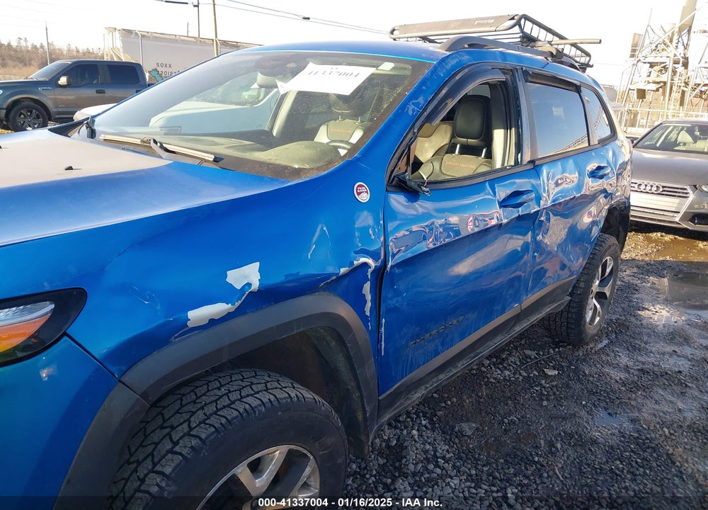 2017 JEEP CHEROKEE TRAILHAWK 4X4 VIN: 1C4PJMBS4HW602362