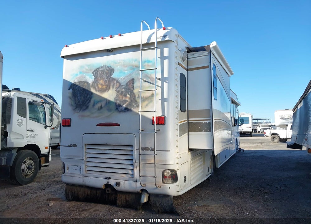 2004 FREIGHTLINER CHASSIS X LINE MOTOR HOME VIN: 4UZABFCY14CM65986