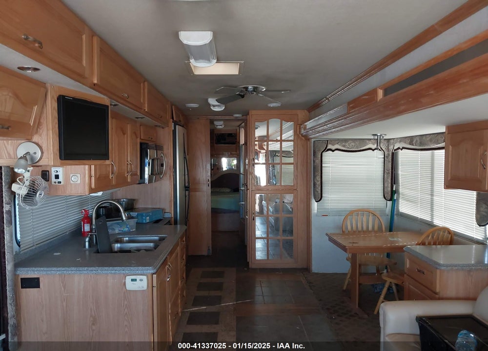 2004 FREIGHTLINER CHASSIS X LINE MOTOR HOME VIN: 4UZABFCY14CM65986