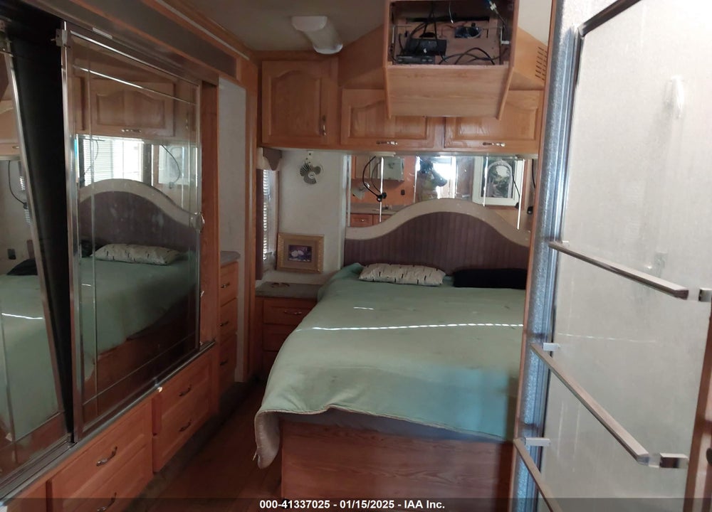 2004 FREIGHTLINER CHASSIS X LINE MOTOR HOME VIN: 4UZABFCY14CM65986