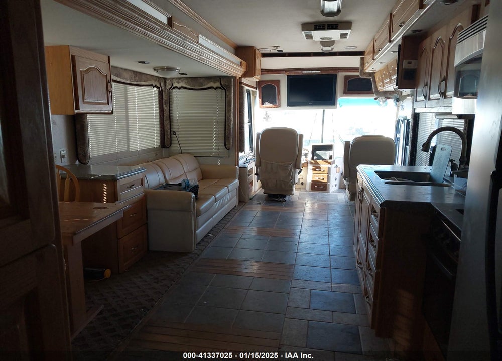 2004 FREIGHTLINER CHASSIS X LINE MOTOR HOME VIN: 4UZABFCY14CM65986