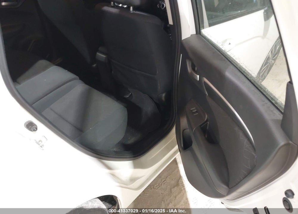 2017 HONDA FIT VIN: JHMGK5H76HS022381