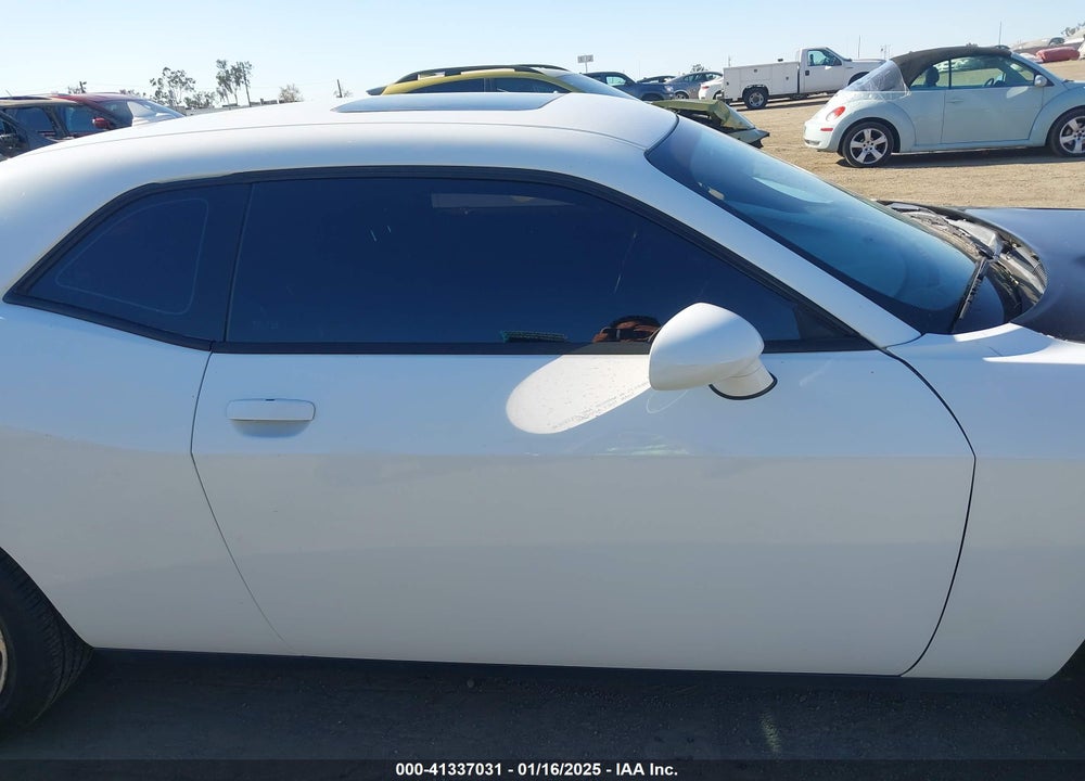 2016 DODGE CHALLENGER SXT VIN: 2C3CDZAG5GH185447