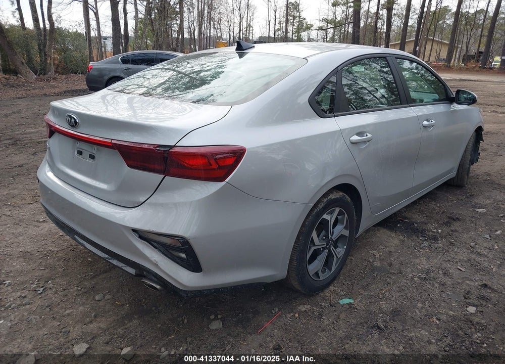 2021 KIA FORTE VIN: 3KPF24AD8ME263153