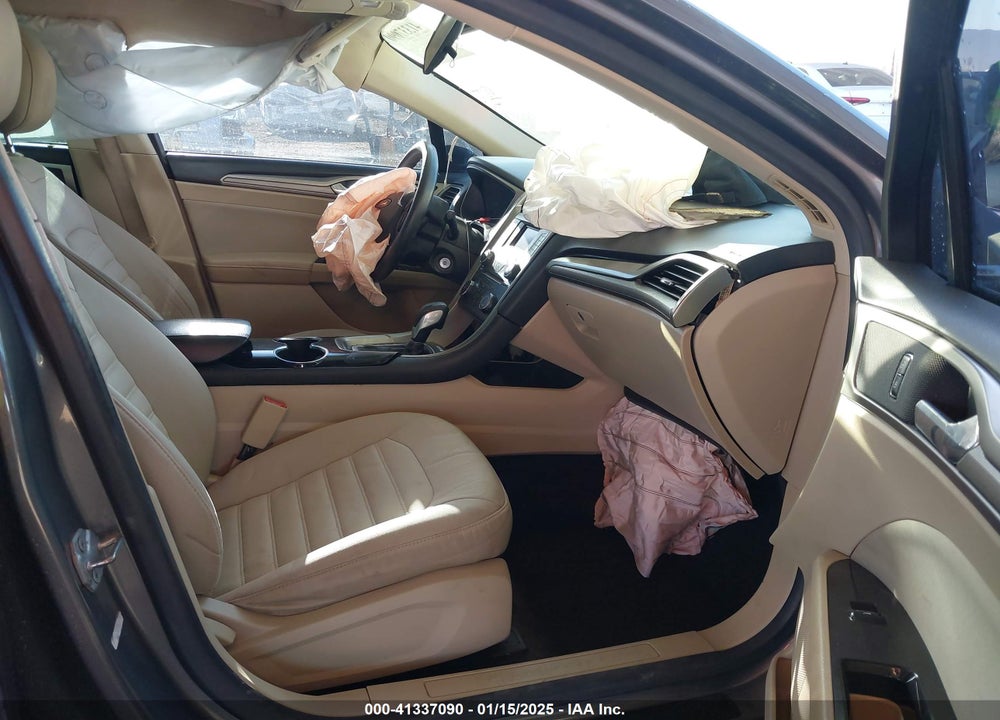 2014 FORD FUSION SE VIN: 1FA6P0HD4E5393501