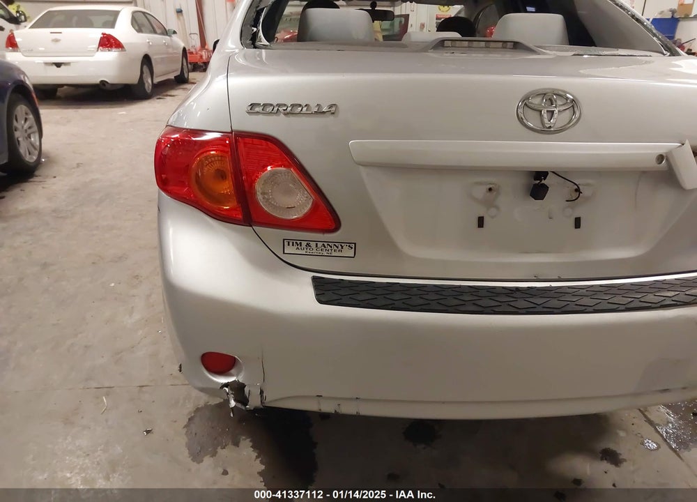 2009 TOYOTA COROLLA VIN: JTDBL40E499032302