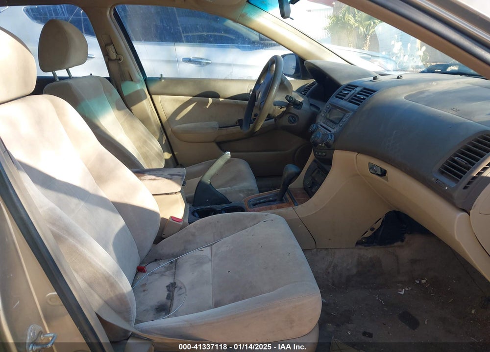 2004 HONDA ACCORD 2.4 EX VIN: JHMCM56614C022666