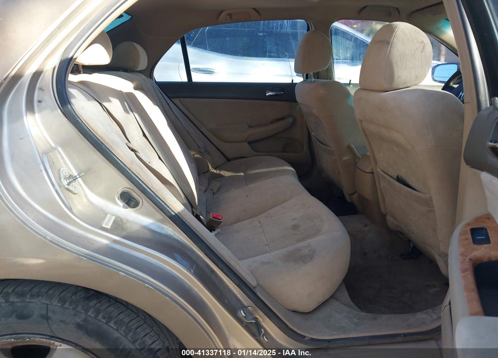 2004 HONDA ACCORD 2.4 EX VIN: JHMCM56614C022666