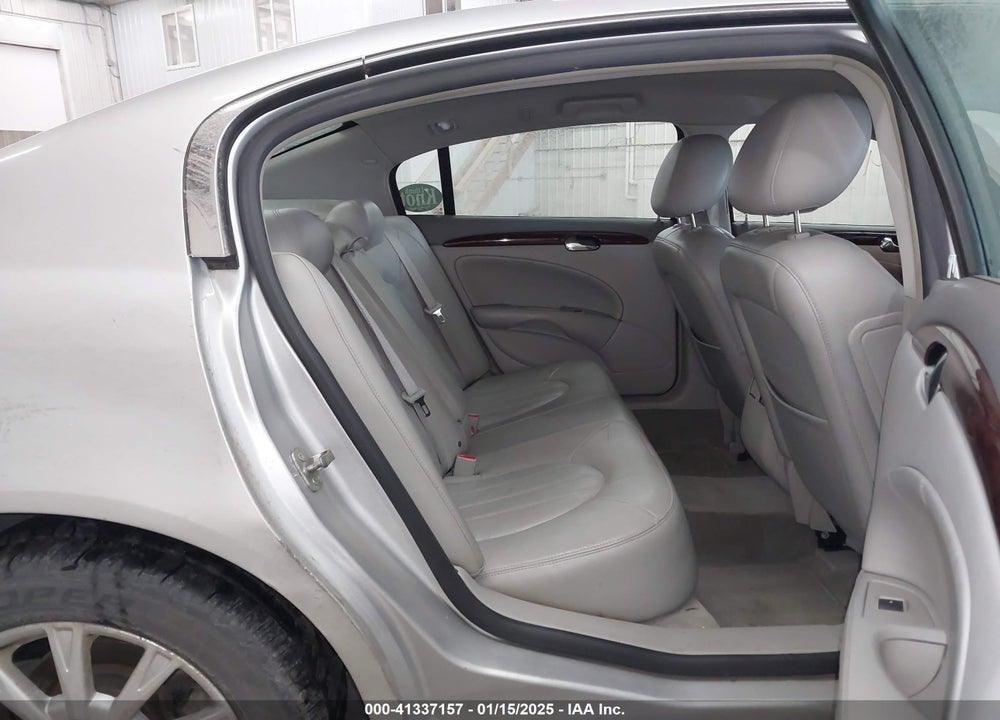 2011 BUICK LUCERNE CXL VIN: 1G4HC5EM7BU132263