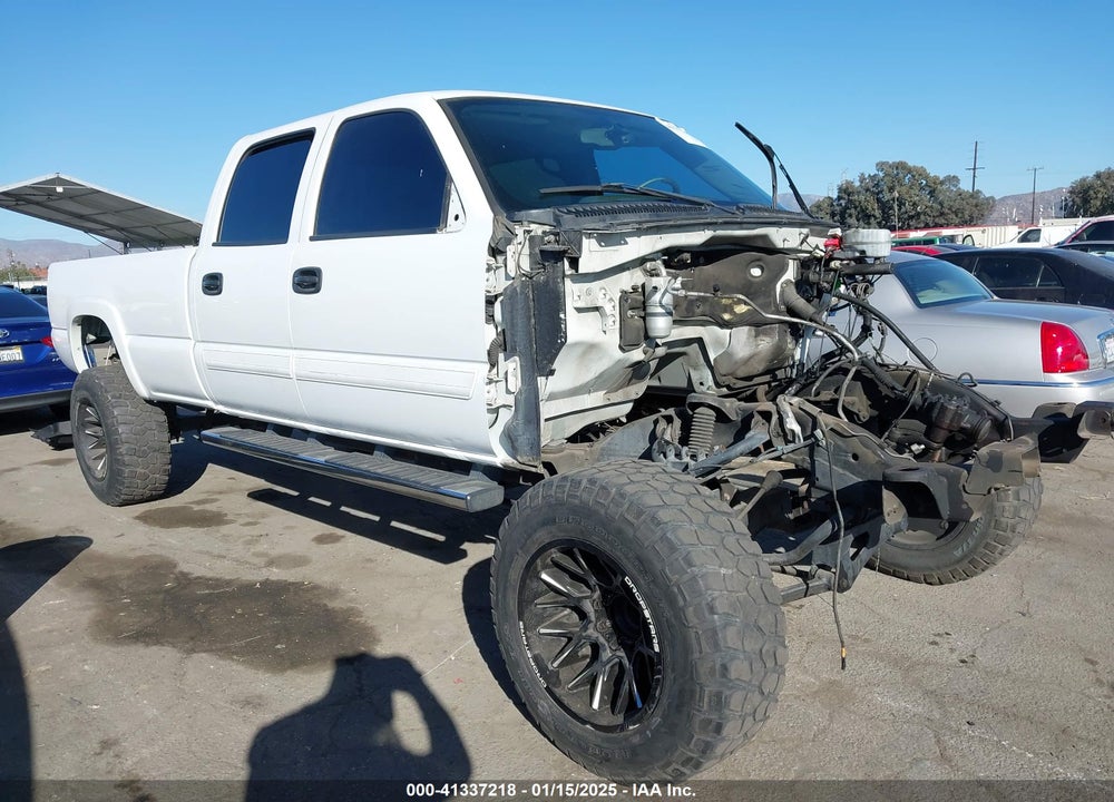 2005 CHEVROLET SILVERADO 2500HD LS VIN: 1GCHC23U05F837551