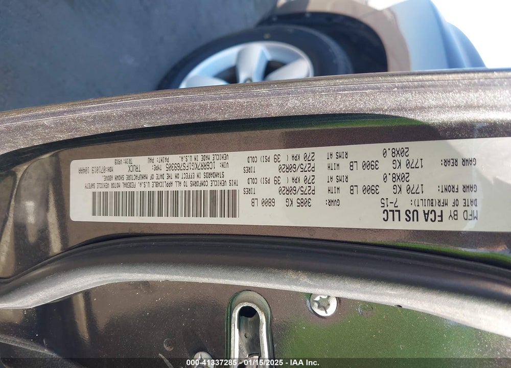 2015 RAM 1500 VIN: 1C6RR7KG1FS769305