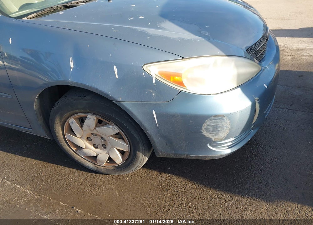 2004 TOYOTA CAMRY LE VIN: 4T1BE32K14U918201