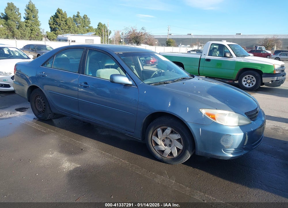 2004 TOYOTA CAMRY LE VIN: 4T1BE32K14U918201