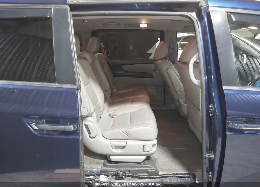 2016 HONDA ODYSSEY VIN: 5FNRL5H69GB060049