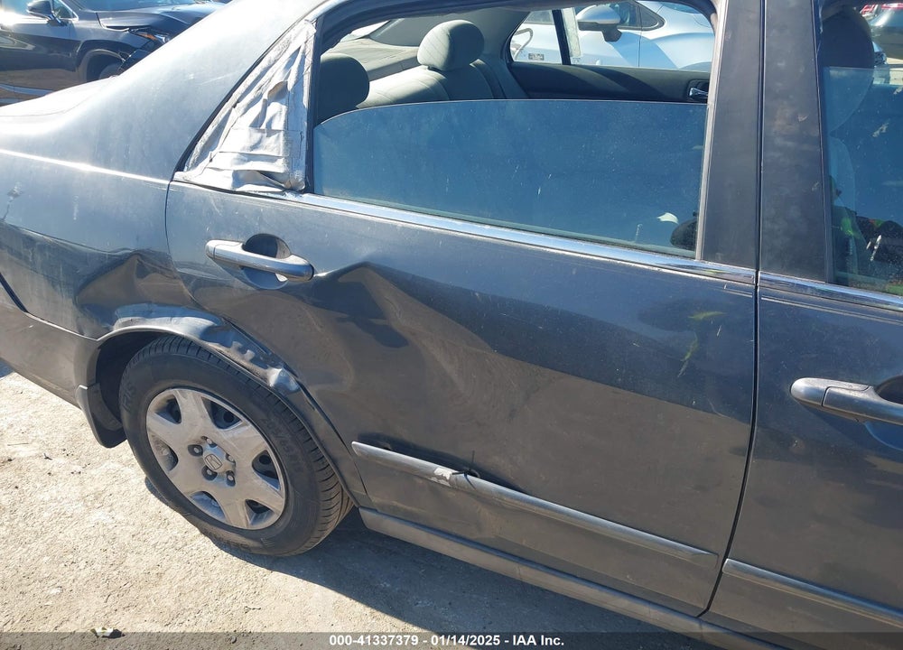 2007 HONDA ACCORD 2.4 LX VIN: 3HGCM56427G707665