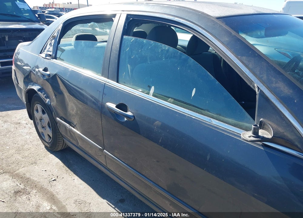 2007 HONDA ACCORD 2.4 LX VIN: 3HGCM56427G707665
