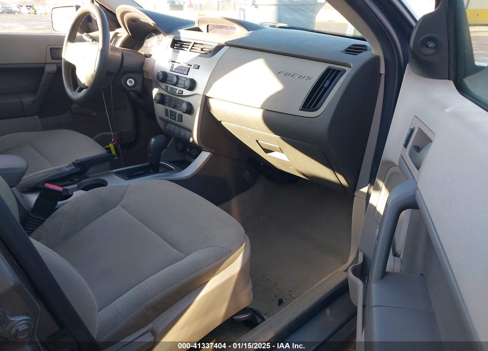 2010 FORD FOCUS S VIN: 1FAHP3ENXAW142767