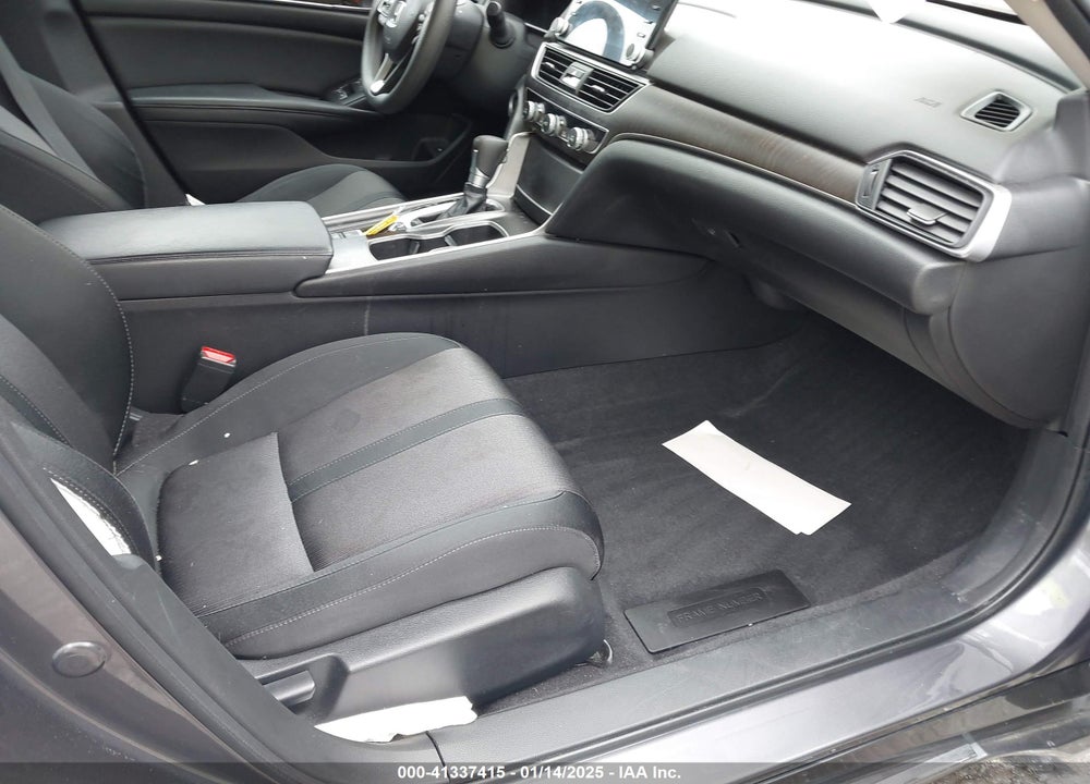 2018 HONDA ACCORD EX VIN: 1HGCV1F48JA249397
