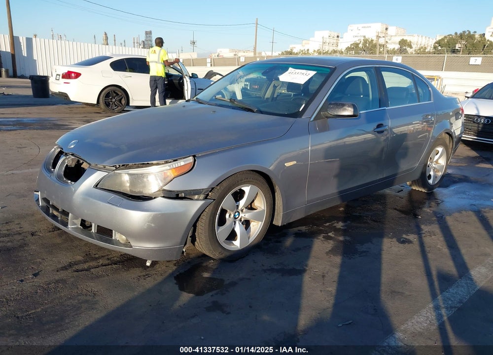 2005 BMW 525I VIN: WBANA53555B860458