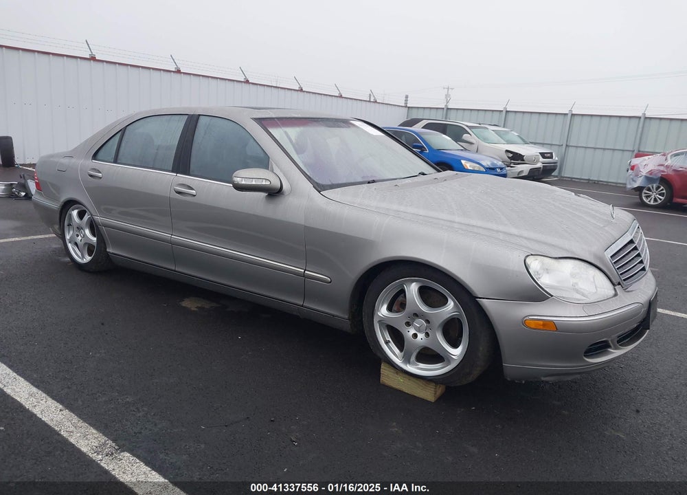 2004 MERCEDES-BENZ S 500 4MATIC VIN: WDBNG84J24A404189