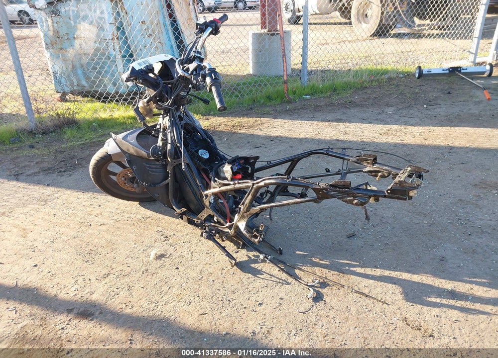 2019 HONDA WW150 A VIN: RLHKF3015KY000226