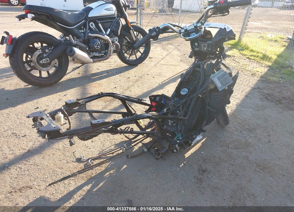 2019 HONDA WW150 A VIN: RLHKF3015KY000226