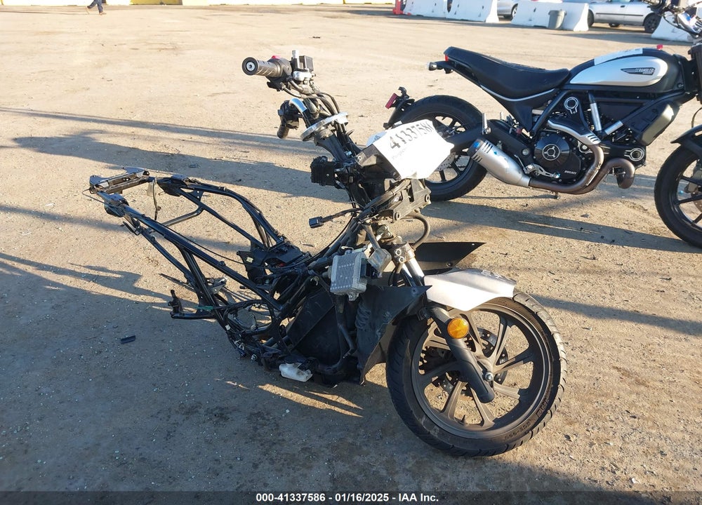 2019 HONDA WW150 A VIN: RLHKF3015KY000226
