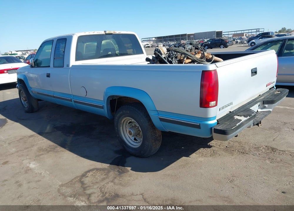1993 GMC SIERRA K2500 VIN: 1GTGK29F2PE545075