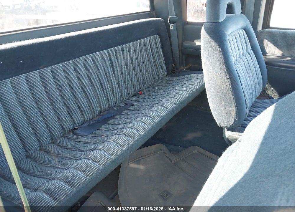 1993 GMC SIERRA K2500 VIN: 1GTGK29F2PE545075