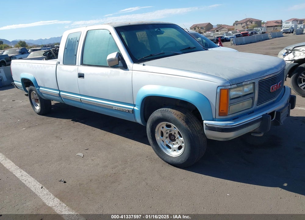 1993 GMC SIERRA K2500 VIN: 1GTGK29F2PE545075