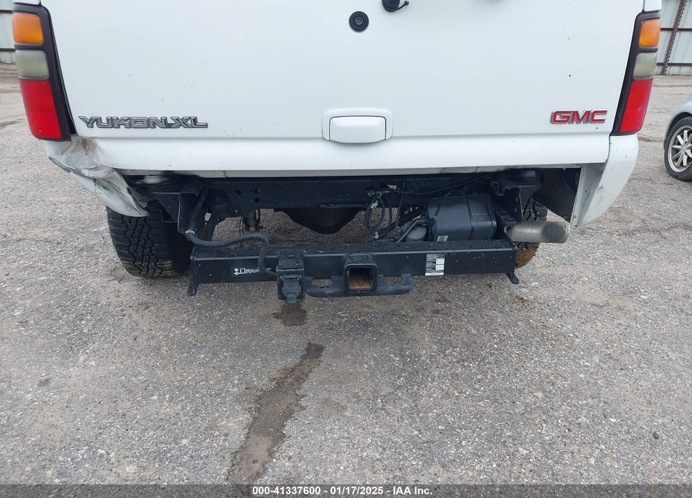 2004 GMC YUKON XL 2500 SLT VIN: 3GKGK26G14G213005