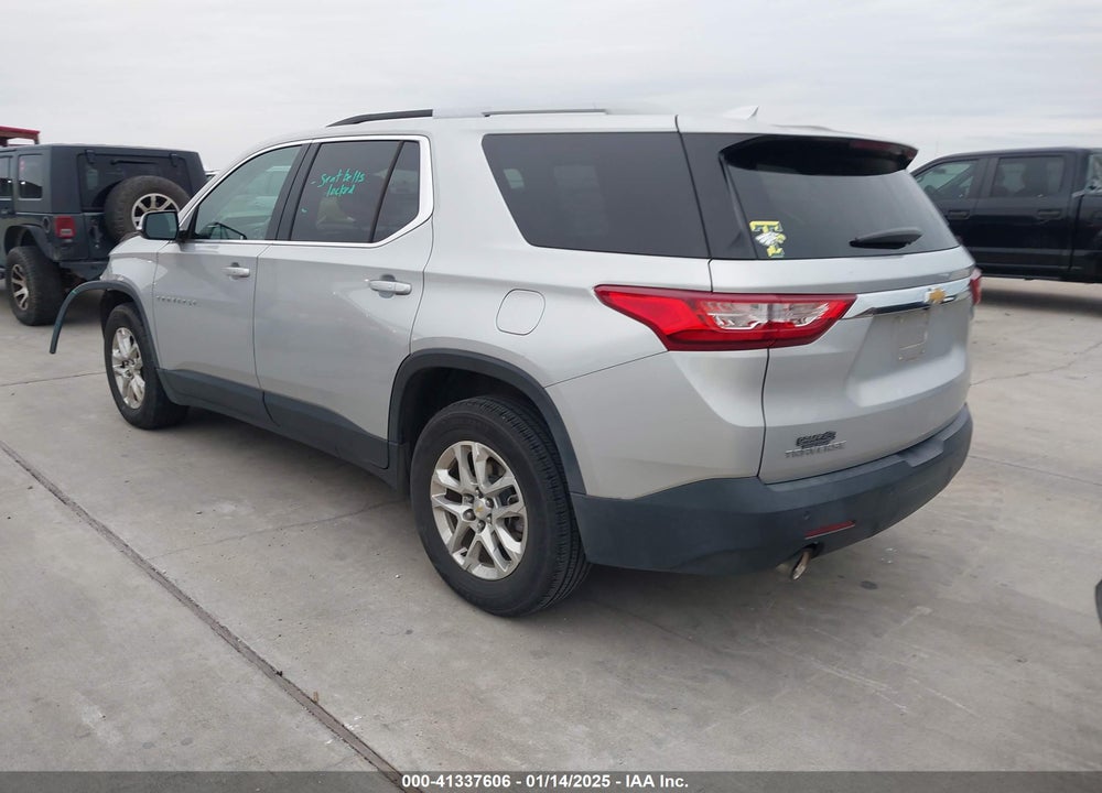 2018 CHEVROLET TRAVERSE 1LT VIN: 1GNERGKW0JJ153244