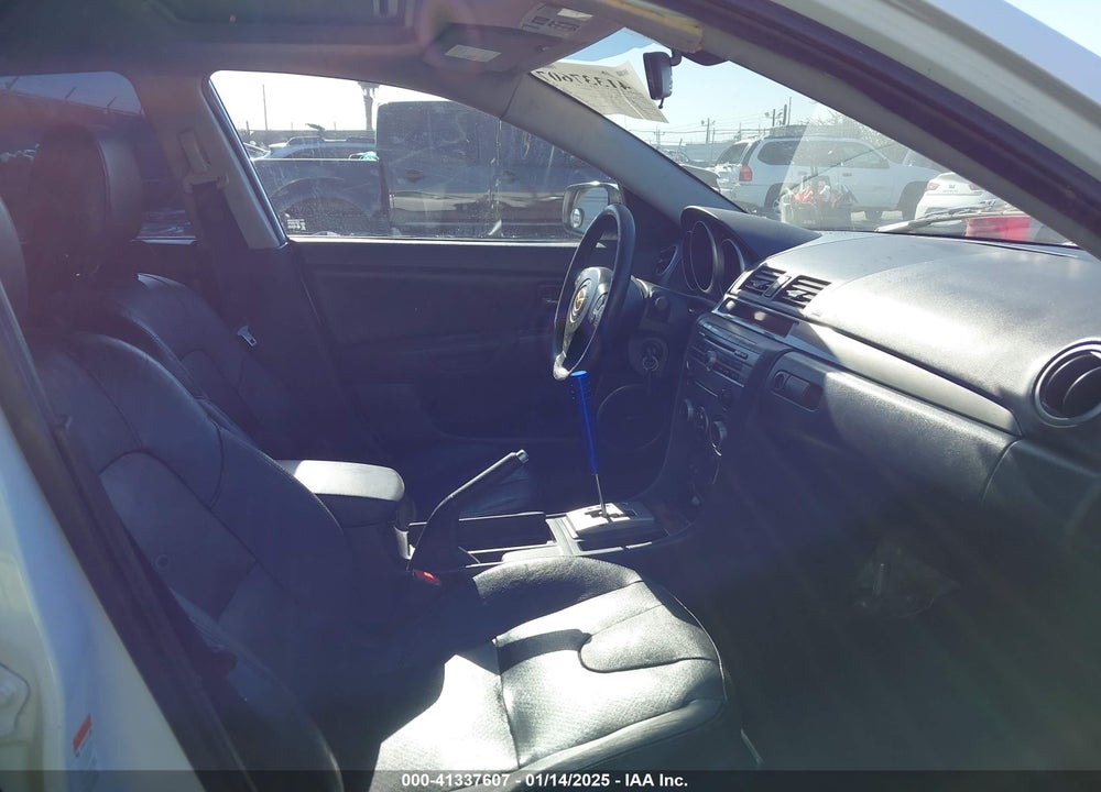 2007 MAZDA MAZDA3 VIN: JM1BK344471728152