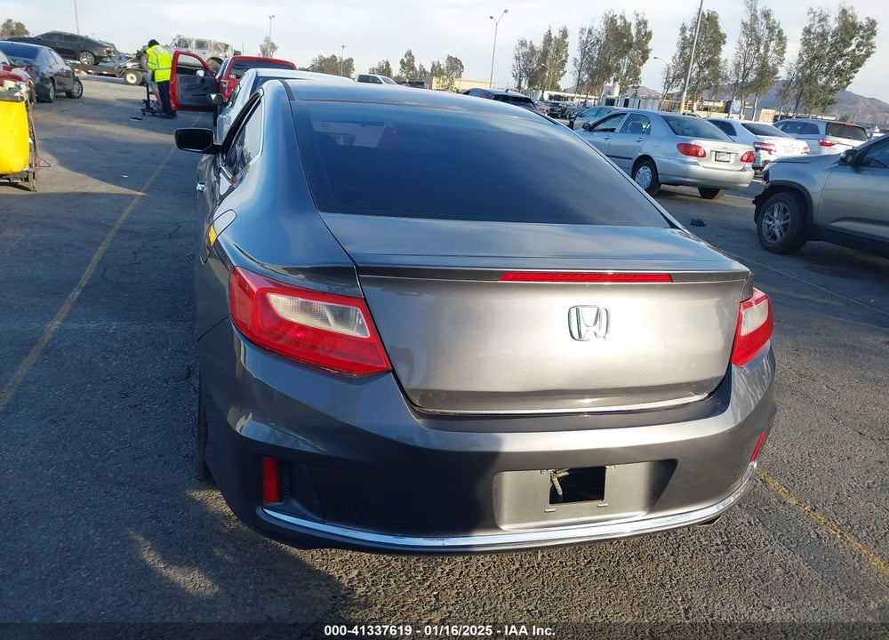 2013 HONDA ACCORD VIN: 1HGCT1B37DA022368
