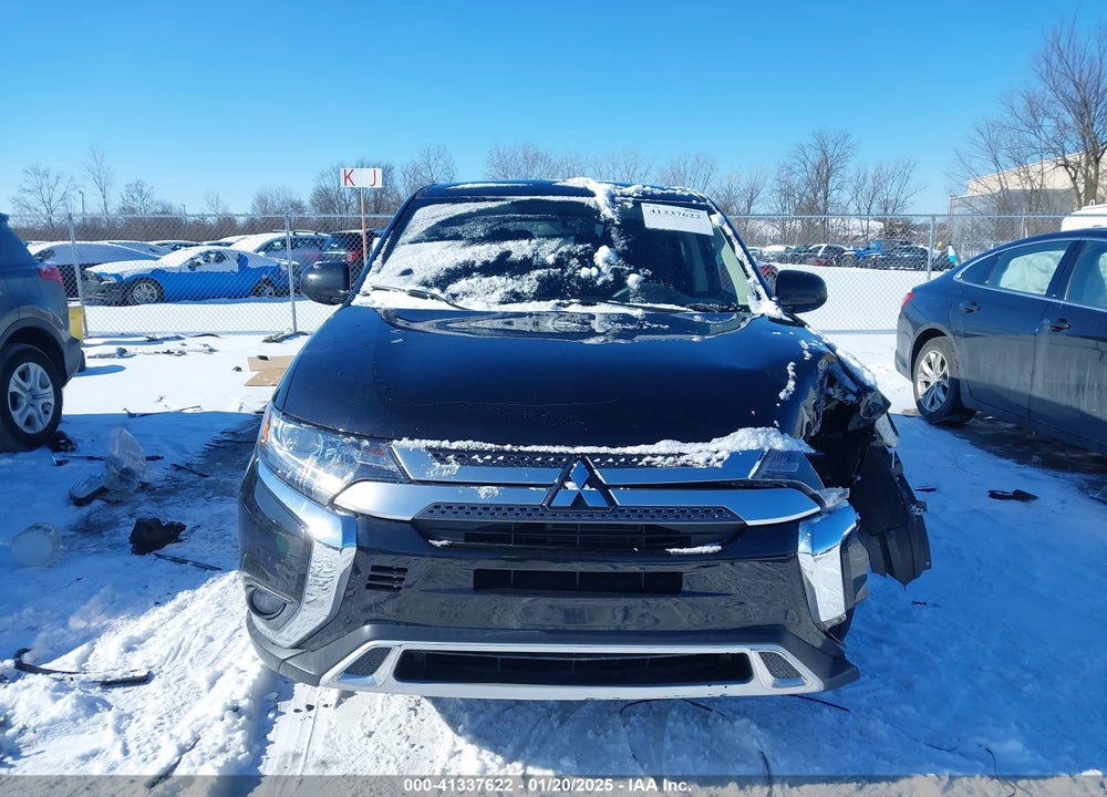 2019 MITSUBISHI OUTLANDER ES VIN: JA4AD2A33KZ018160