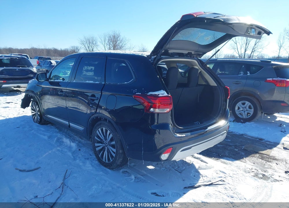 2019 MITSUBISHI OUTLANDER ES VIN: JA4AD2A33KZ018160