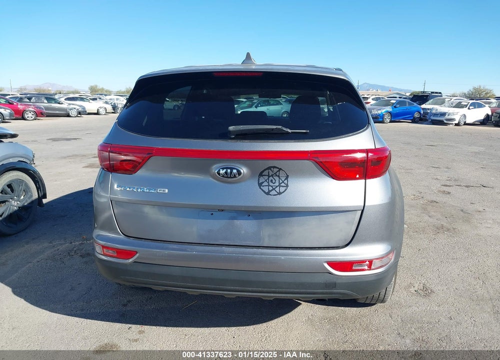 2018 KIA SPORTAGE LX VIN: KNDPM3ACXJ7314826