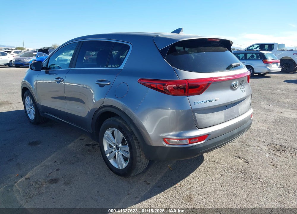 2018 KIA SPORTAGE LX VIN: KNDPM3ACXJ7314826