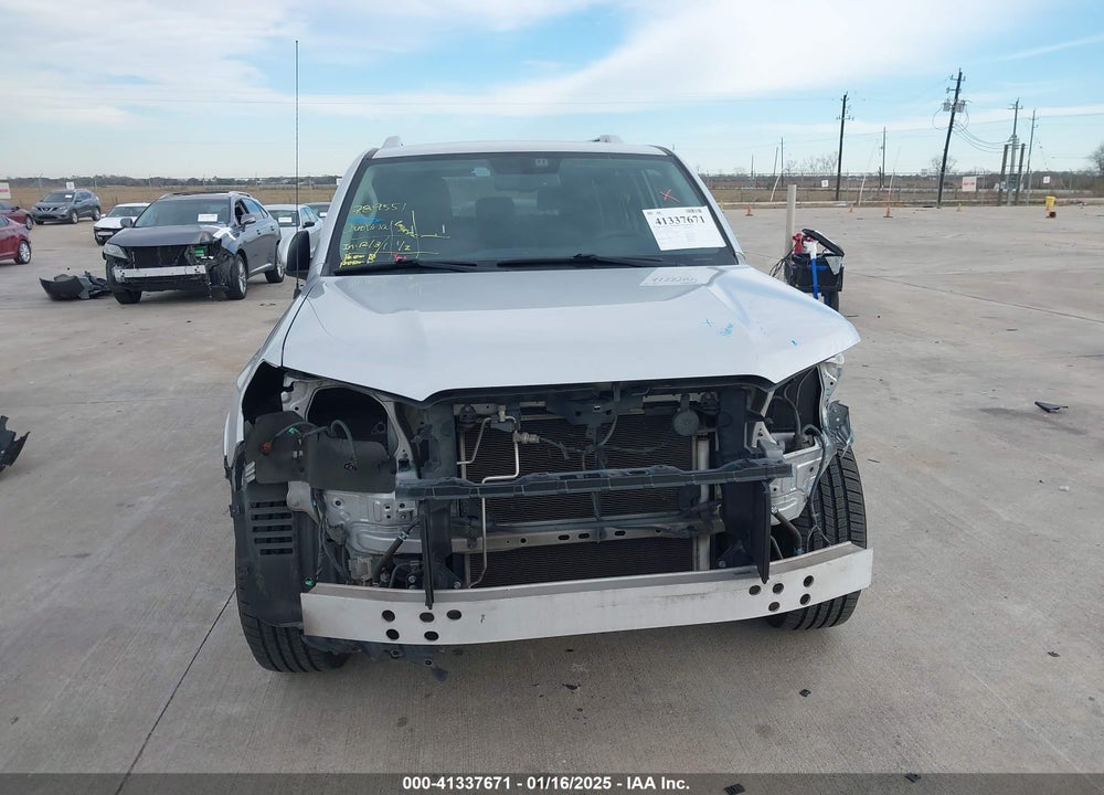 2010 TOYOTA 4RUNNER SR5 V6 VIN: JTEZU5JR2A5007733
