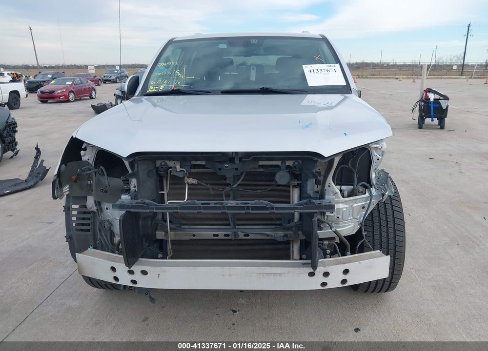 2010 TOYOTA 4RUNNER SR5 V6 VIN: JTEZU5JR2A5007733