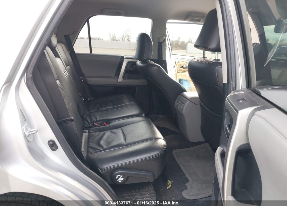 2010 TOYOTA 4RUNNER SR5 V6 VIN: JTEZU5JR2A5007733