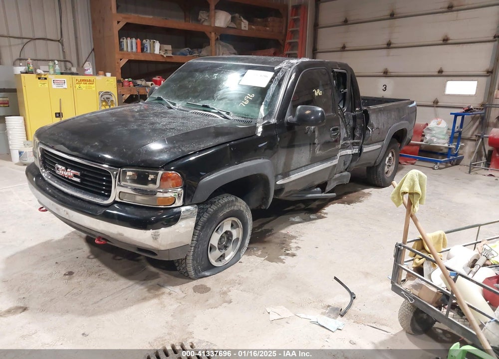 2002 GMC SIERRA 1500 SLE VIN: 2GTEK19T921136427