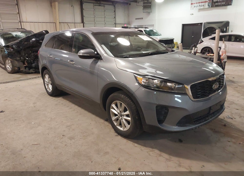 2020 KIA SORENTO 2.4L L VIN: 5XYPG4A38LG629076