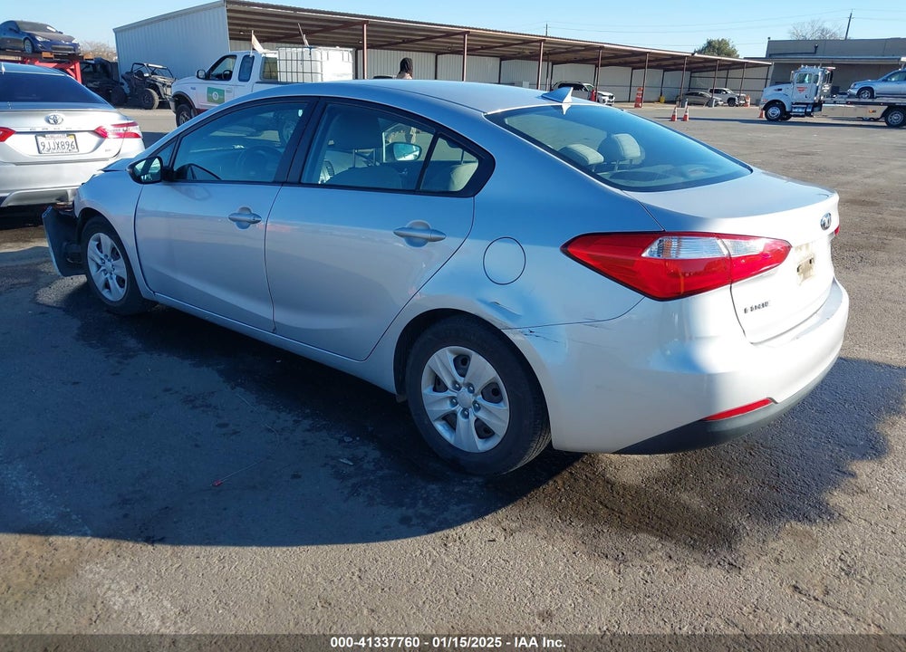 2015 KIA FORTE VIN: KNAFX4A68F5378916