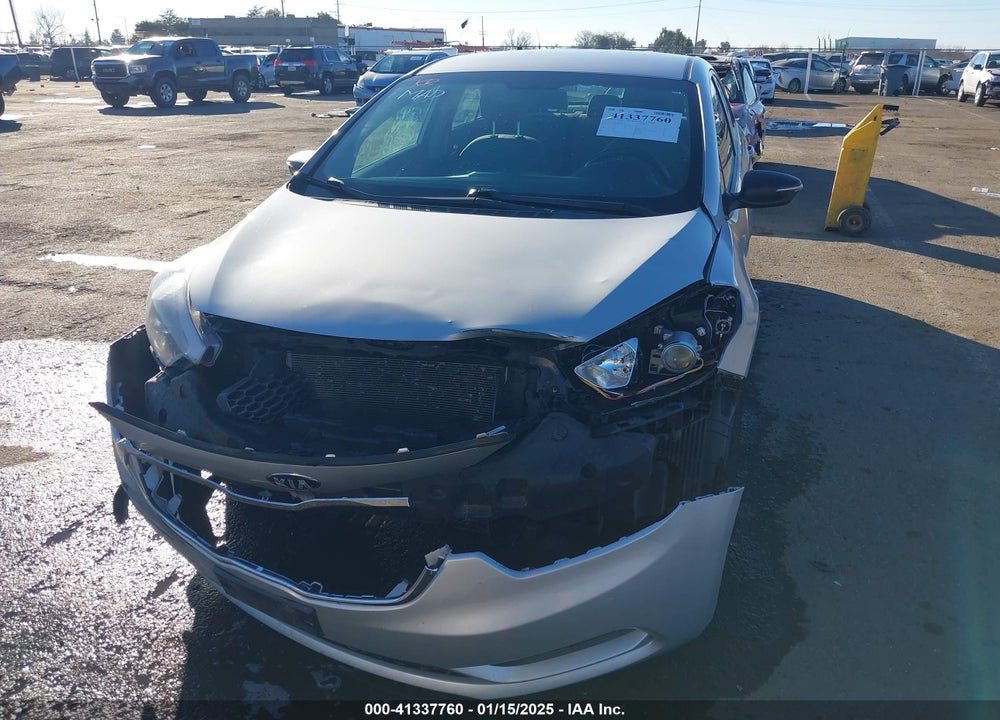 2015 KIA FORTE VIN: KNAFX4A68F5378916