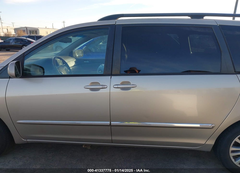 2010 TOYOTA SIENNA LIMITED VIN: 5TDYK4CC9AS314609